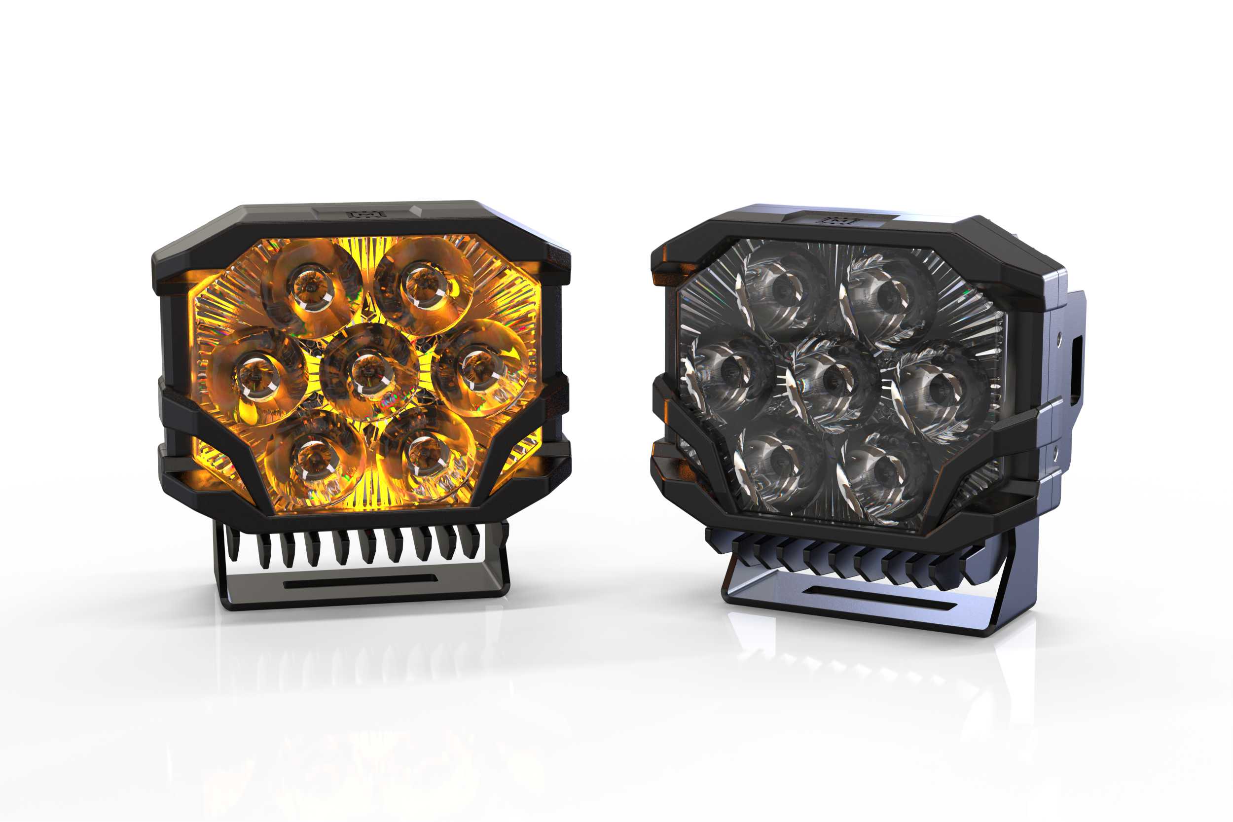 9012: XB 5000K HID Bulbs (Pair) - 0