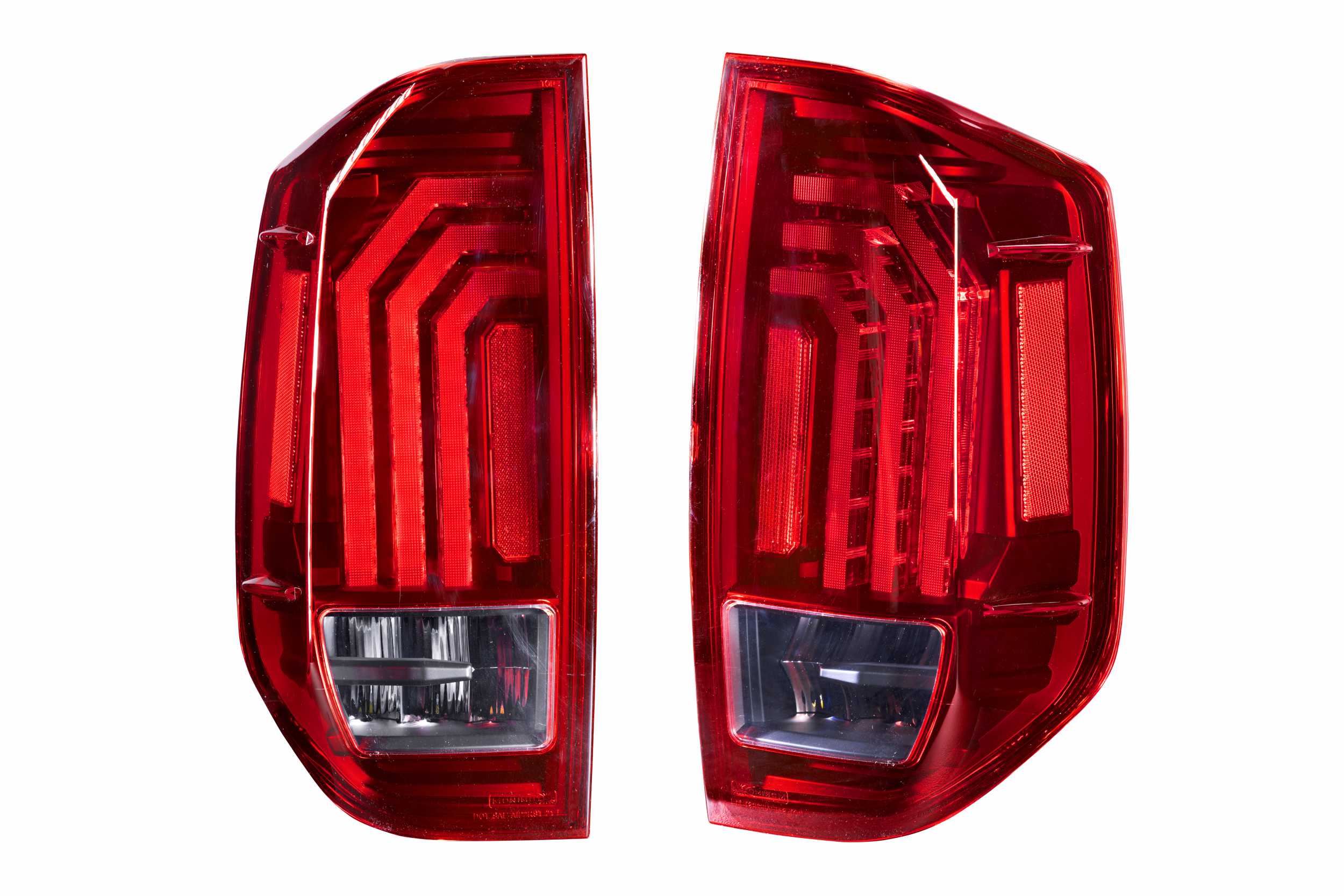 14-21 Toyota Tundra (Red Lens)