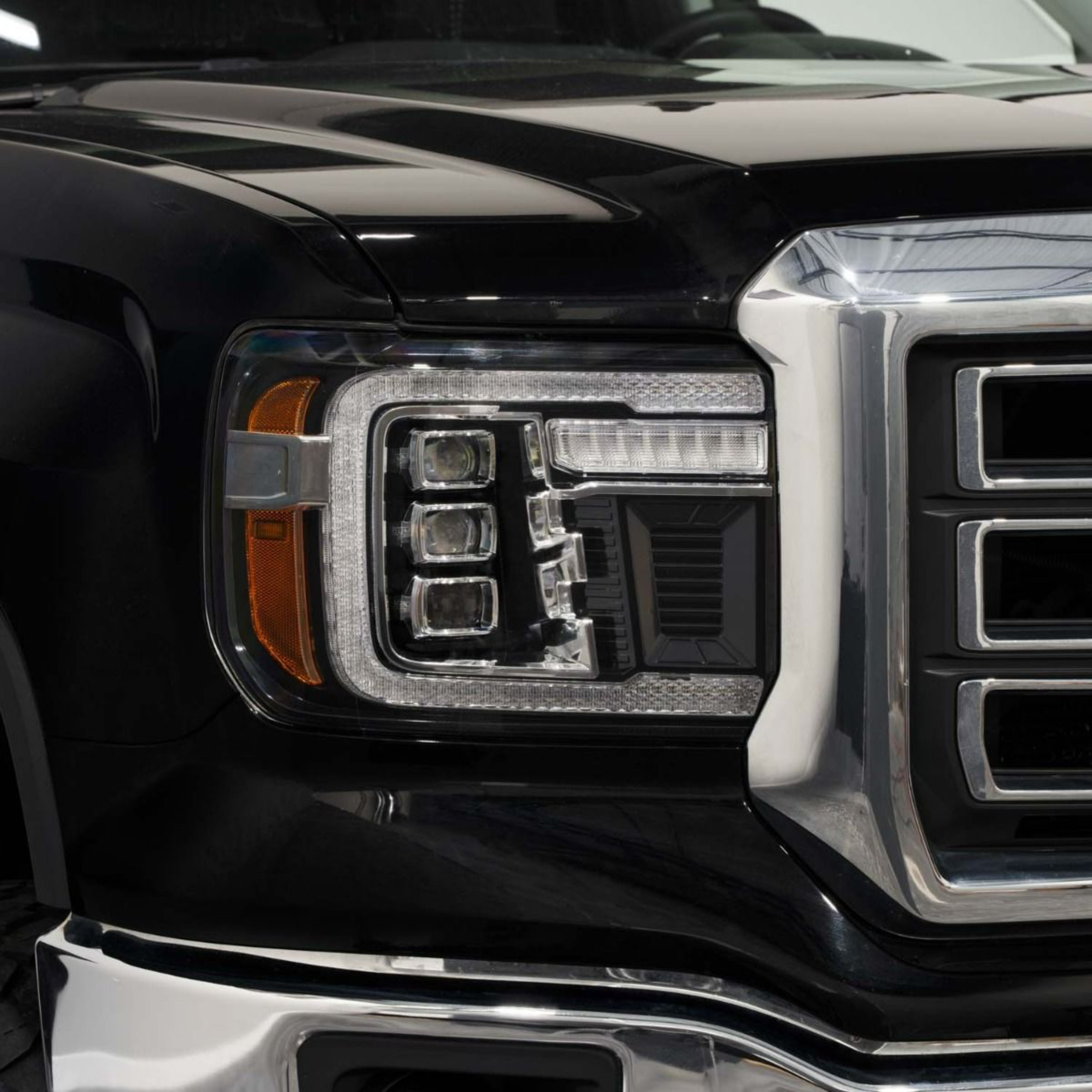 2014-2018 GMC Sierra 1500 LED Projector Headlights