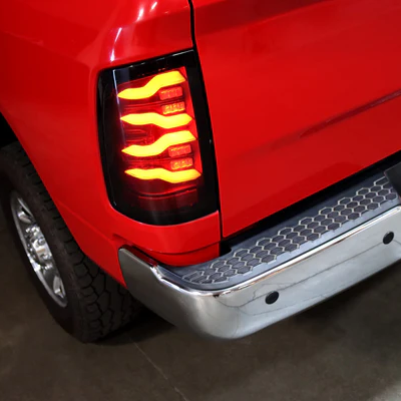 09-18 Ram Truck LUXX-Series LED Tail Lights Black